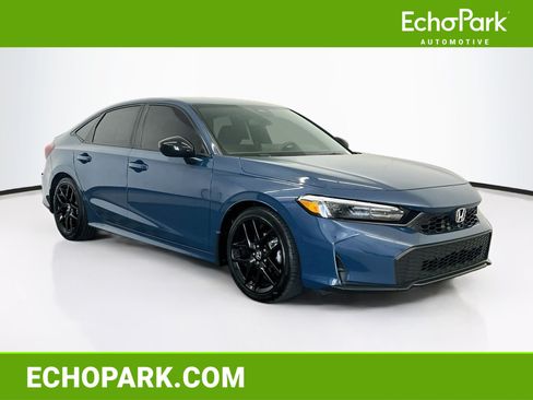 Used 2025 Honda Civic Sport image 1