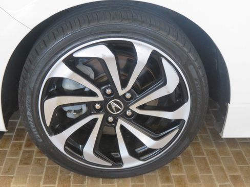 Used 2016 Acura ILX FWD image 7