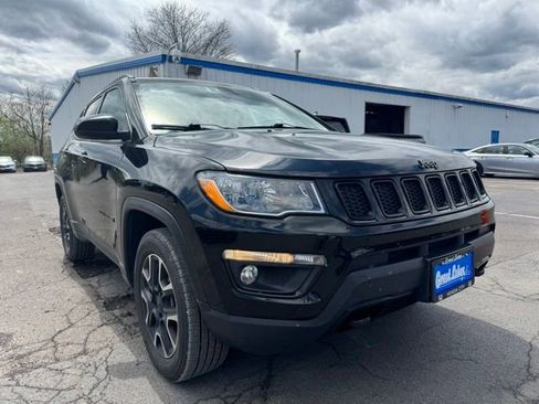 Used 2019 Jeep Compass Sport AWD/4WD image 8