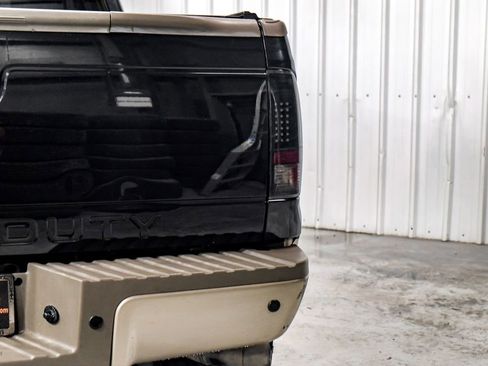Used 2013 Ford F350 King Ranch w/ FX4 Off Road Pkg image 47