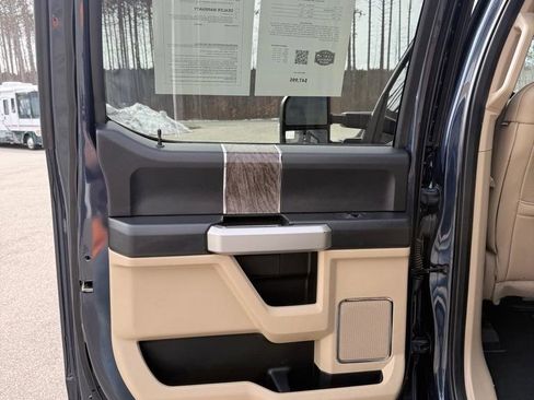 Used 2019 Ford F350 Lariat w/ Lariat Value Package image 18