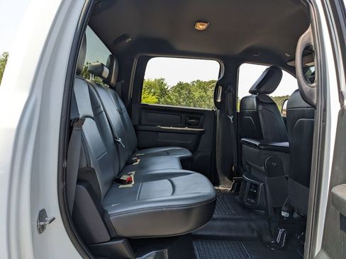 Used 2022 RAM 2500 Tradesman w/ Chrome Appearance Group image 35