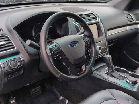 Used 2016 Ford Explorer Sport image 16