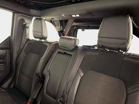 Used 2024 Ford Bronco Raptor w/ Interior Carbon Fiber Pack 6 AWD/4WD image 33