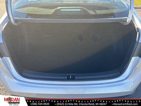 Used 2024 Toyota Corolla LE image 27