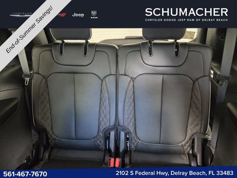 New 2025 Jeep Grand Cherokee L Summit w/ Obsidian Package AWD/4WD image 9