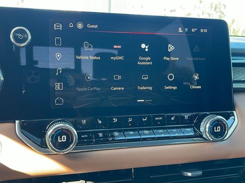 New 2026 GMC Canyon AT4 w/ Technology Plus Package AWD/4WD image 19