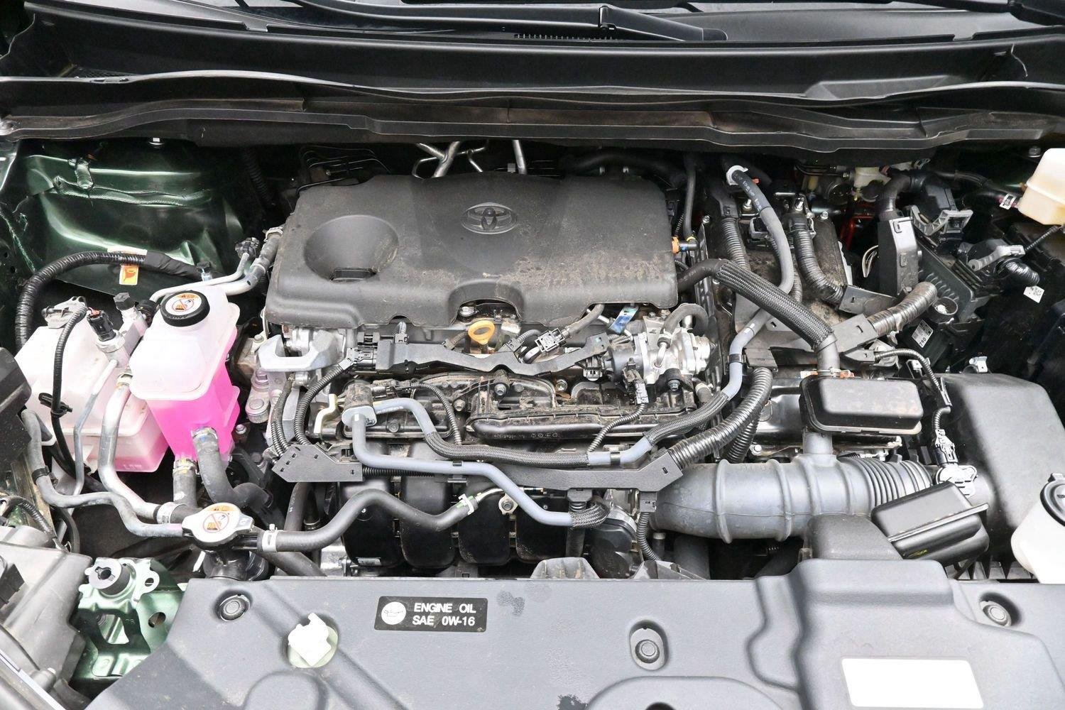 Used 2025 Toyota Sienna XLE FWD image 40