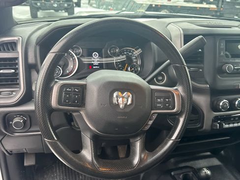 Used 2021 RAM 3500 Tradesman w/ Chrome Appearance Group image 11