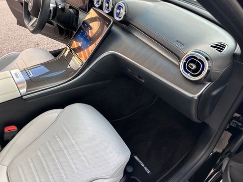 Used 2022 Mercedes-Benz C 300 Sedan image 31