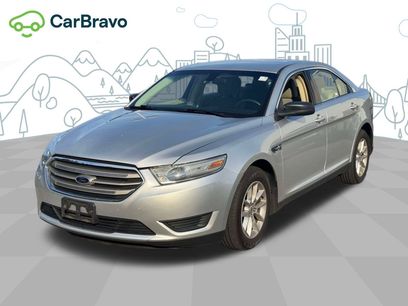 Used 2014 Ford Taurus SE