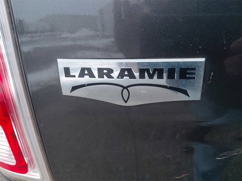 Used 2018 RAM 3500 Laramie image 25