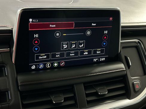 Used 2021 Chevrolet Suburban RST image 24