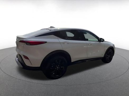 Used 2025 Buick Envista Sport Touring image 15