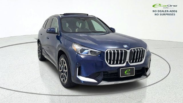 Used 2026 BMW X1 xDrive28i w/ Technology Package AWD/4WD image 1
