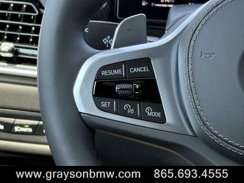 Used 2026 BMW X5 xDrive40i w/ M Sport Package image 16