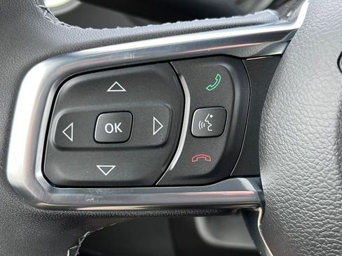 New 2025 Jeep Wrangler Unlimited Sahara AWD/4WD image 19