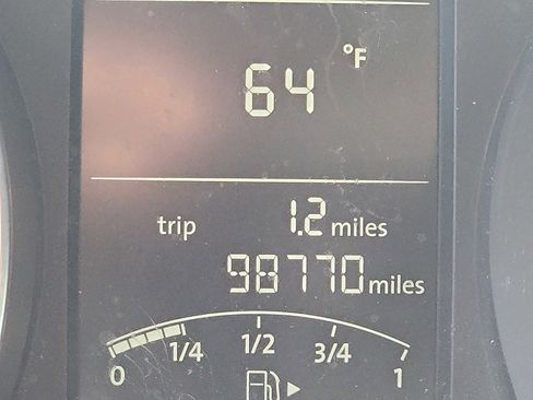 Used 2016 Volkswagen Jetta SE FWD image 18