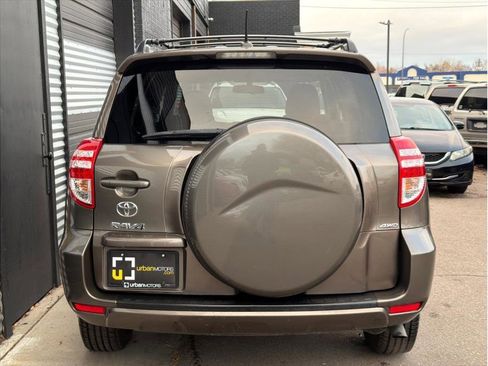 Used 2011 Toyota RAV4 AWD w/ Base L4 Extra Value Pkg image 8