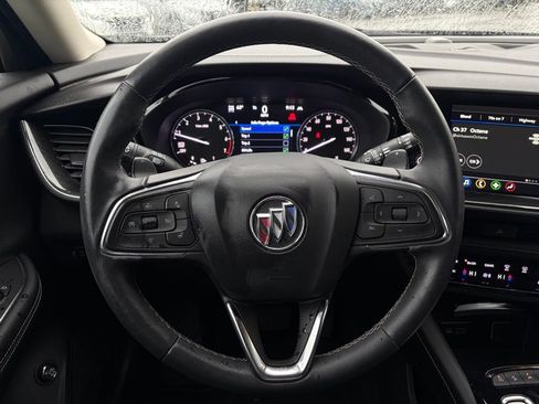 Used 2023 Buick Envision Essence image 15
