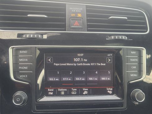 Used 2015 Volkswagen Golf SEL w/ Lighting Package (SEL) image 17