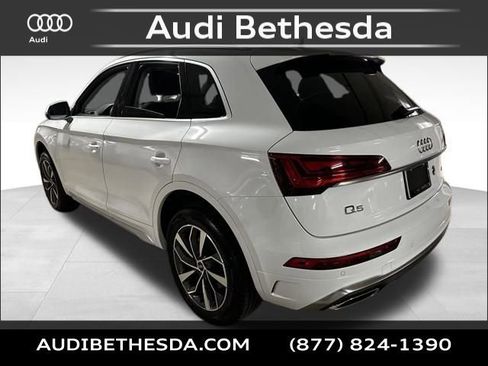 Certified 2025 Audi Q5 2.0T Premium image 5