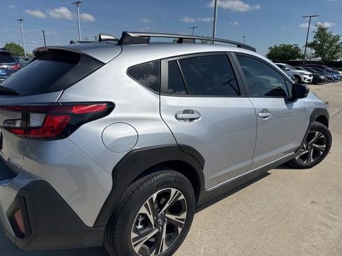 Certified 2024 Subaru Crosstrek 2.0i Premium image 3