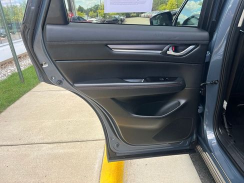 Used 2025 MAZDA CX-5 Carbon Edition AWD/4WD image 17