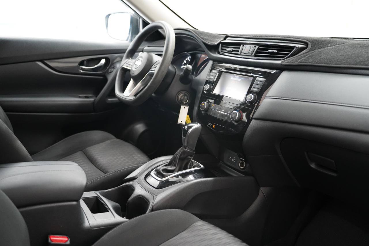 Used 2018 Nissan Rogue S AWD/4WD image 17