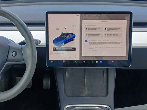 Used 2023 Tesla Model 3 Standard Range RWD image 24