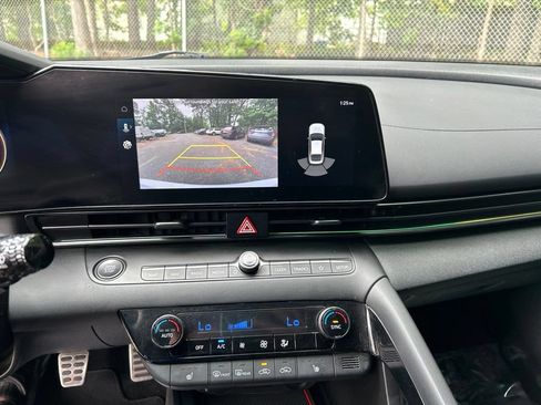 Used 2022 Hyundai Elantra N FWD image 19
