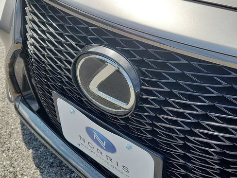 Used 2018 Lexus LS 500 F Sport w/ Accessory Package (Z1) AWD/4WD image 4