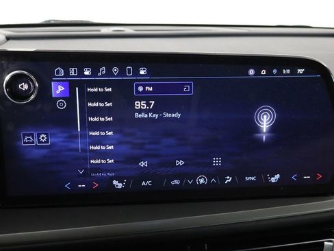 Used 2025 Chevrolet Traverse LT w/ Midnight/Sport Edition image 30