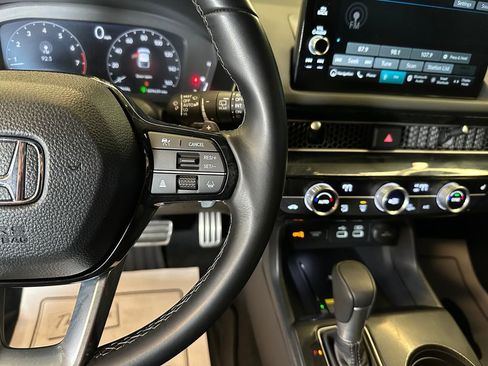 Used 2024 Honda Civic Sport Touring image 12