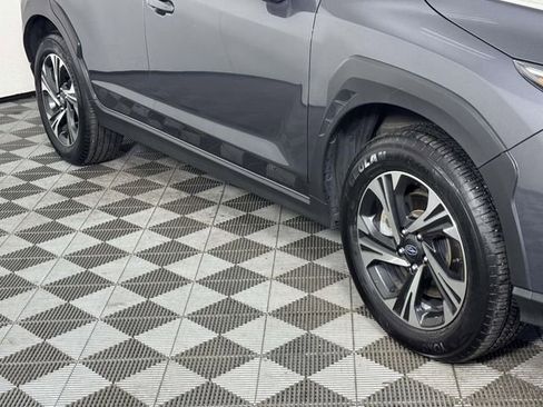 Used 2024 Subaru Crosstrek 2.0i Premium image 12