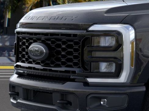 New 2026 Ford F250 XLT w/ XLT Premium Package image 17