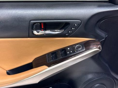 Used 2014 Lexus IS 250 250 w/ Luxury Package w/Brown Wood image 63
