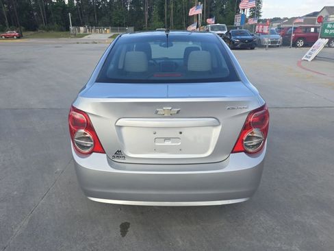 Used 2013 Chevrolet Sonic LS FWD image 32
