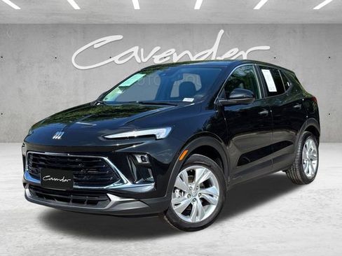 Used 2025 Buick Encore GX Preferred FWD image 1