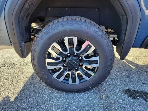 New 2026 GMC Sierra 2500 Denali Ultimate image 7