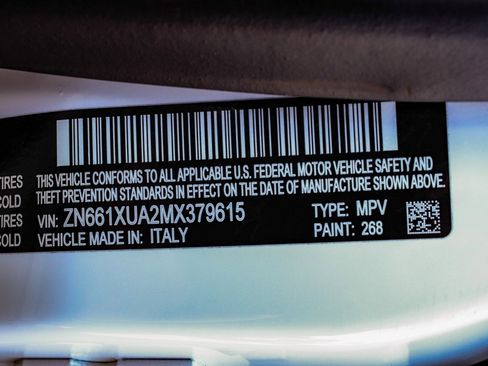 Used 2021 Maserati Levante image 14