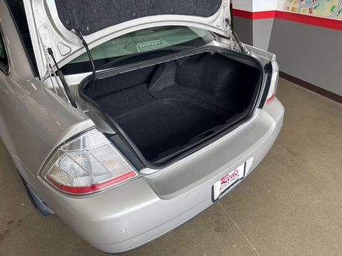 Used 2008 Mercury Sable AWD Sedan image 93