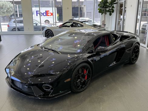 Used 2026 Lamborghini Temerario AWD/4WD image 8