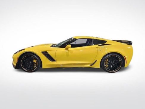 Used 2018 Chevrolet Corvette Z06 image 11