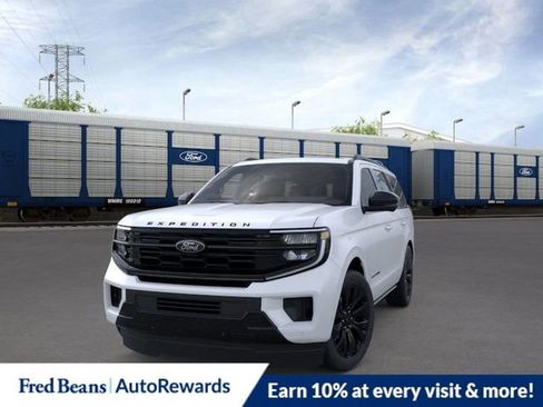 New 2025 Ford Expedition Platinum w/ Stealth Appearance Package image 3