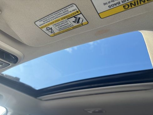 Certified 2025 Subaru Outback Onyx Edition image 24