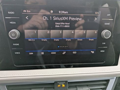 New 2026 Volkswagen Taos SE image 24