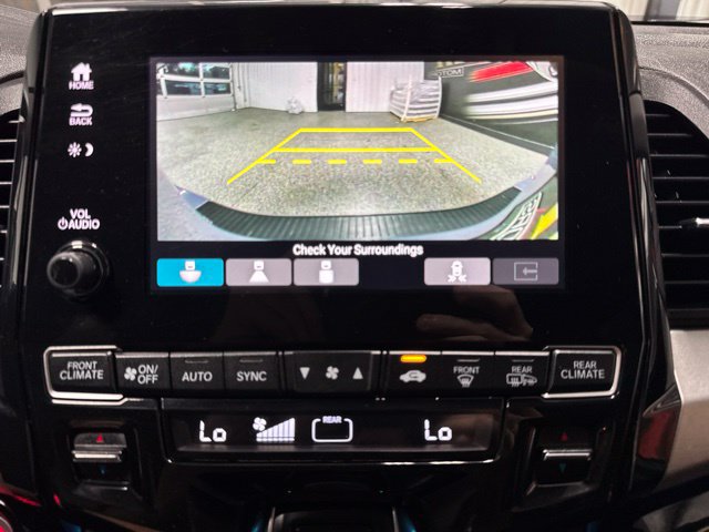 Used 2023 Honda Odyssey Touring image 14