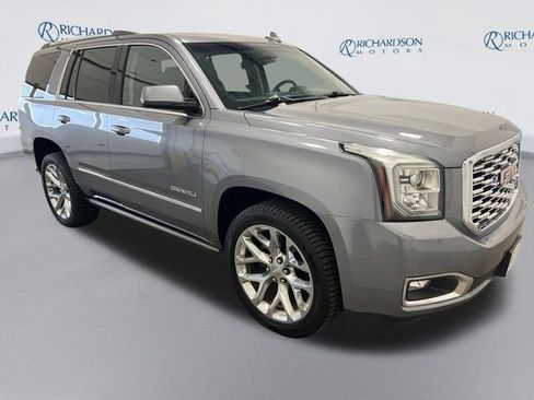 Used 2018 GMC Yukon Denali w/ Denali Ultimate Package image 7