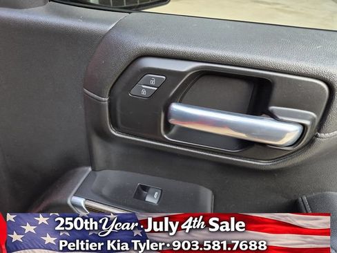Used 2021 Chevrolet Silverado 1500 LT Trail Boss w/ Convenience Package II AWD/4WD image 14